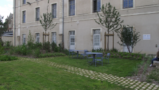 Photo illustrant le projet "Ouvrir la ville de Saint-Maixent-l'Ecole aux citoyens grâce à la végétalisation"